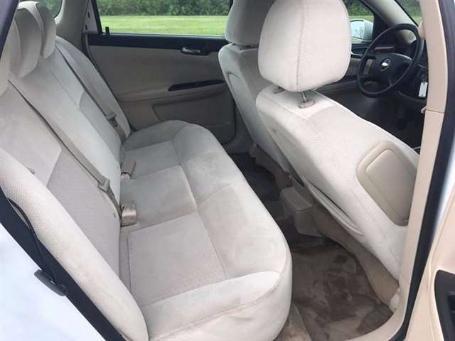 2010 Chevrolet Impala LS 4DR Sedan